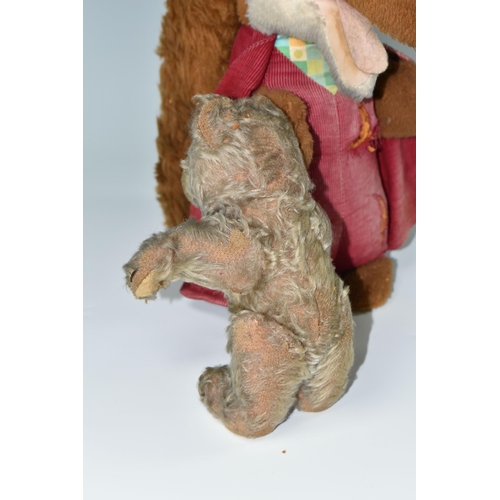 472 - A SMALL WELL LOVED CHAMPAGNE PLUSH TEDDY BEAR WITH OPEN MOUTH, possibly Steiff or Hermann but has no... 