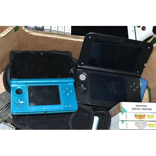 480 - NINTENDO AND PLAYSTATION HANDHELDS AND VIDEO GAMES, includes a 3DS, 3DS XL, DS Lite, PSP, Gameboy Po... 