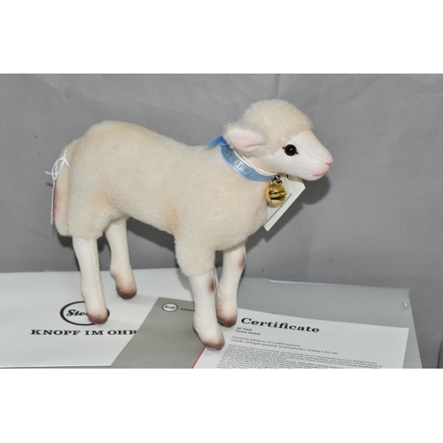 506 - TWO BOXED STEIFF LIMITED EDITION FARM ANIMALS, comprising 021985 Lena Lamb, 248/1000 white wool plus... 