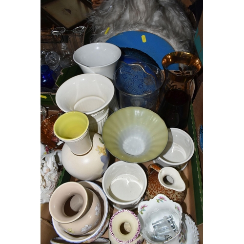 521 - SEVEN BOXES AND LOOSE CERAMICS, GLASS, METAL WARE AND SUNDRY ITEMS, to include a Wedgwood Embossed Q... 