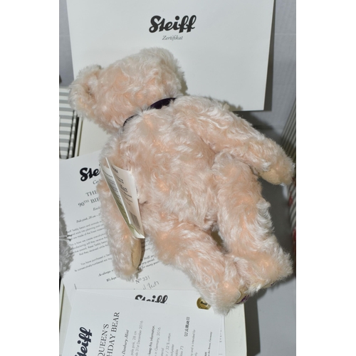 585 - A BOXED LIMITED EDITION STEIFF 'THE QUEEN'S 90TH BIRTHDAY' TEDDY BEAR, a Danbury Mint exclusive, joi... 