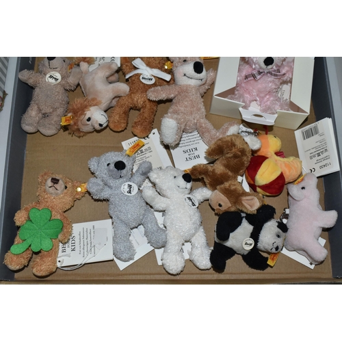 586 - A BOX OF STEIFF PENDANT KEY RINGS, twelve key rings in the forms of teddy bears, a panda, a lion, a ... 