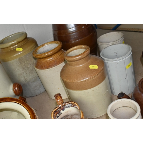 600 - A SMALL SELECTION OF SALT GLAZED EARTHENWARES ETC, to include an unbranded spirit barrel lacking a l... 