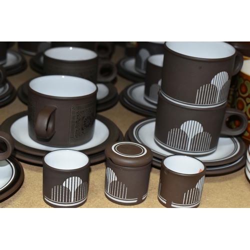 608 - HORNSEA TEA, COFFEE AND DINNER WARES ETC, to include five Contrast coffee cups and six saucers, six ... 