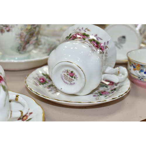 535 - A COLLECTION OF NAMED TEA AND COFFEE WARE, comprising a Royal Doulton 'Brambly Hedge' Summer cup and... 