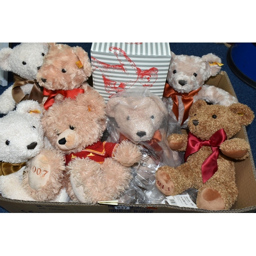 637 - ONE BOX OF EIGHT STEIFF 'COSY YEAR' BEARS, comprising 2007, 2011, 2012, 2013, 2019, 2020 with box, 2... 