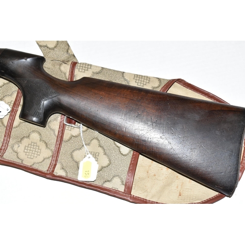 156 - AN UNAMED .177 CAL UNDER LEVER AIR RIFLE, serial no.8499, overall length 110cm approx., has had some... 