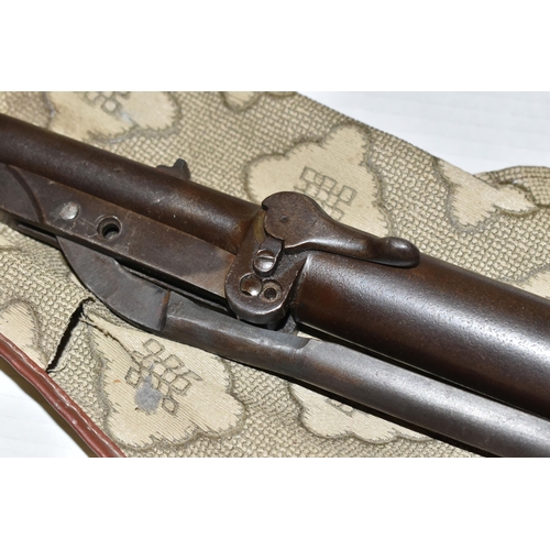 156 - AN UNAMED .177 CAL UNDER LEVER AIR RIFLE, serial no.8499, overall length 110cm approx., has had some... 