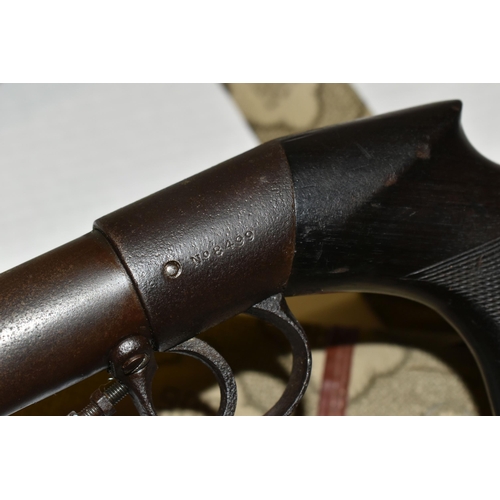 156 - AN UNAMED .177 CAL UNDER LEVER AIR RIFLE, serial no.8499, overall length 110cm approx., has had some... 