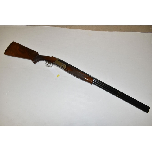 160 - A 12 BORE MARROCHI OVER AND UNDER EJECTOR SHOTGUN, serial no. 193128, 30'' barrels, overall length 4... 