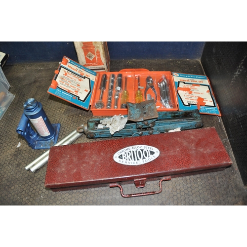 1053 - TWO TOOLBOXES CONTAINING AUTOMOTIVE AND ENGINEERING TOOLS including spanners by Elora, Georg, Britoo... 