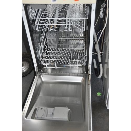 1060 - A NARROW BOSCH DISHWASHER width 45cm depth 60cm height 85cm (PAT pass, powers up but not tested any ... 