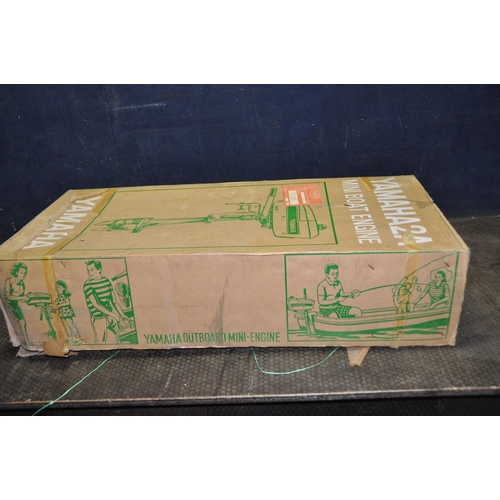 1078 - A YAMAHA A2A VINTAGE OUTBOARD MOTOR in original box (untested) box height 83cm