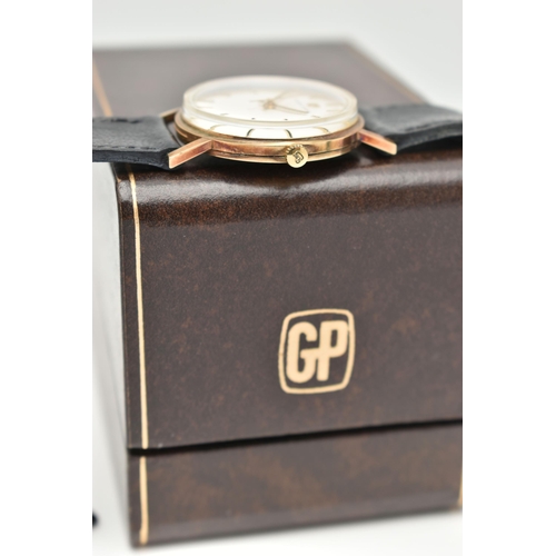 61 - A 9CT GOLD GENTS 'GIRARD PERREGAUX' WRISTWATCH, hand wound movement, round dial signed 'Girard-Perre... 