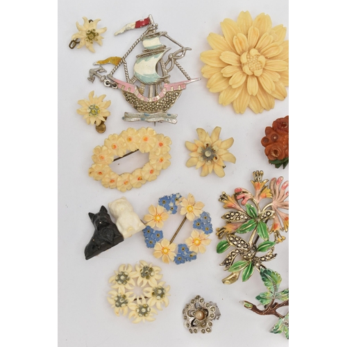 80 - AN ASSORTMENT OF BROOCHES, a selection of white metal costume jewellery brooches, bone and plastic b... 