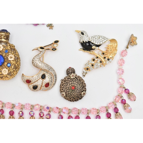 81 - A SMALL ASSORTMENT OF COSTUME JEWELLERY, to include a pink beaded necklace, two bird brooches, toget... 