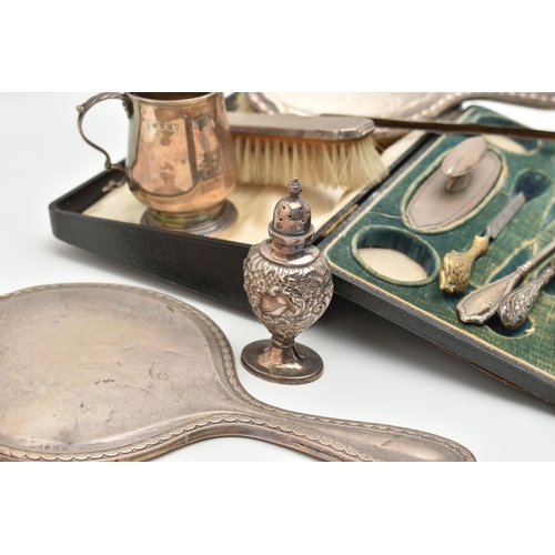 102 - ASSORTED SILVER ITEMS, to include a hand held mirror, hallmarked Birmingham, two hair brushes each h... 