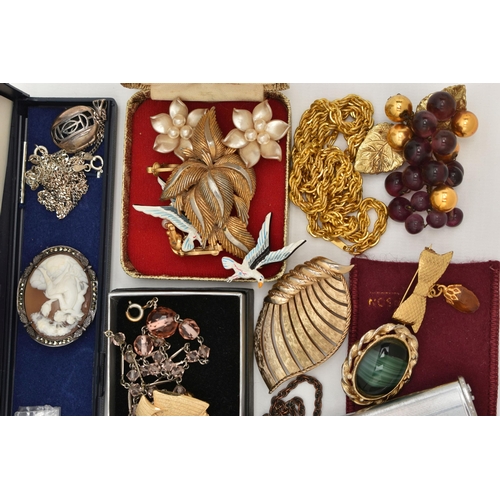 104 - A BOX OF ASSORTED JEWELLERY, to include a white metal open work, oval locket, stamped 925, fitted wi... 