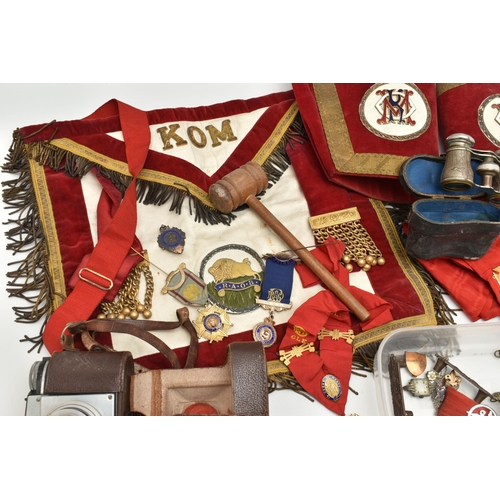 112 - A BOX OF ASSORTED MASONIC ITEMS, to include an apron, a sash and a pair of gauntlets, also including... 