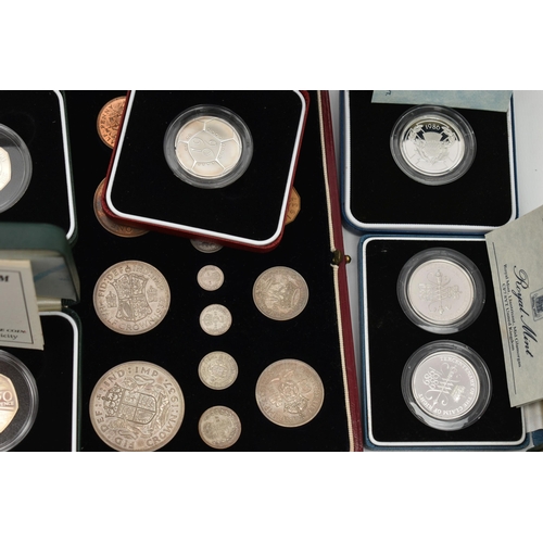 125 - A ROYAL MINT SPECIMEN PROOF SET OF 1937, Crown to Farthing Fifteen Coins including Maundy 4d-1d, a q... 