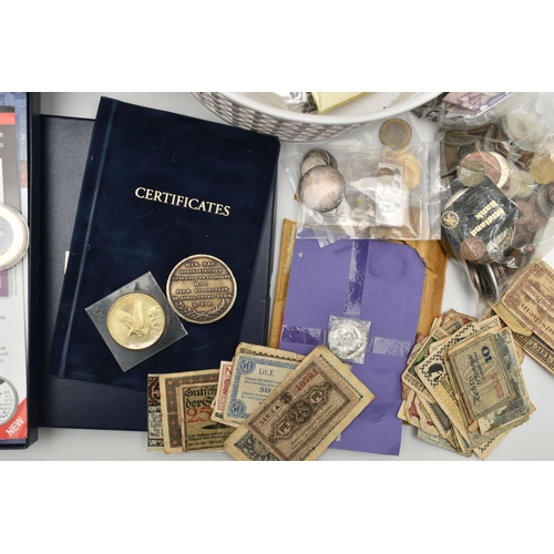 138 - A BOX OF COINS AND COMMEMORATIVES, to include approximately 40x Diamond Jubilee coin collection 24ct... 