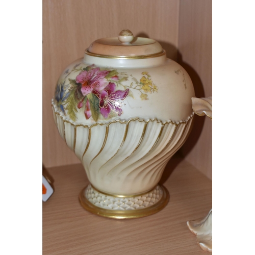 325 - A SMALL GROUP OF ROYAL WORCESTER BLUSH IVORY PORCELAIN, comprising a small posy vase, green backstam... 