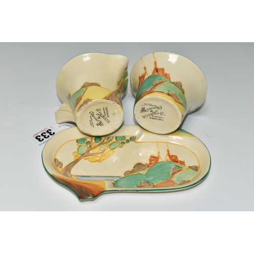 333 - A 1930'S CLARICE CLIFF BIZARRE WARE 'SECRETS' PATTERN STRAWBERRY SET, Fantasque range, three piece s... 