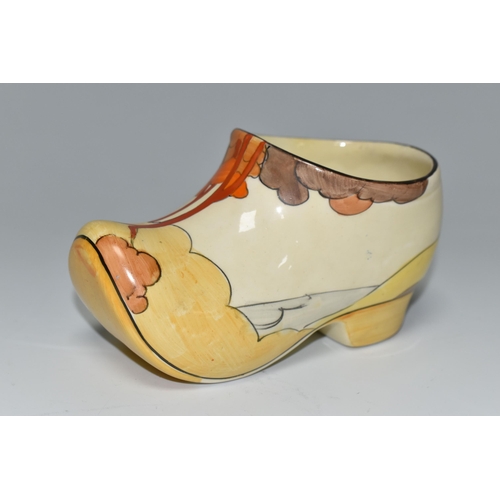 368 - A CLARICE CLIFF SMALL SABOT/CLOG, in Coral Firs pattern, painted with coral, orange and brown stylis... 