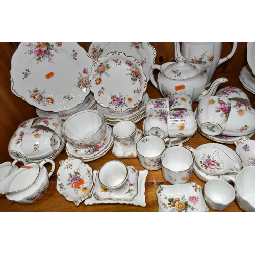 383 - A QUANTITY OF ROYAL CROWN DERBY 'DERBY POSIES' TEA AND COFFEE WARES AND A ROYAL CROWN DERBY WHITE GL... 