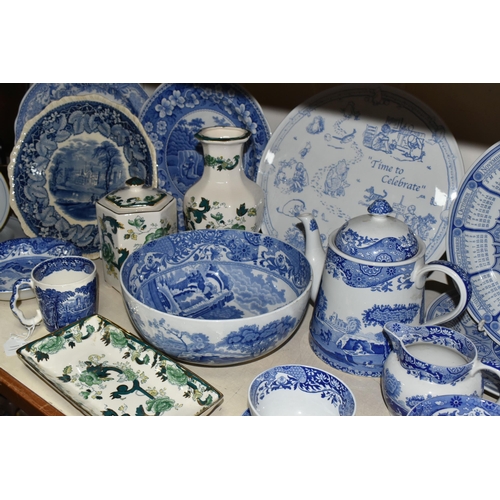 389 - A COLLECTION OF 20TH CENTURY MASONS IRONSTONE AND SPODE BLUE AND WHITE, ETC, including nine pieces o... 