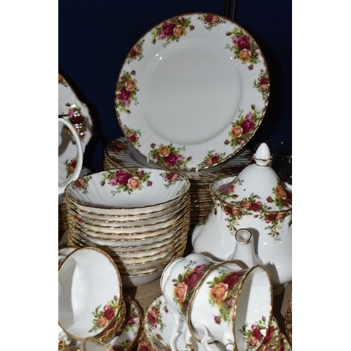 408 - A  QUANTITY OF ROYYAL ALBERT 'OLD COUNTRY ROSES' PATTERN DINNERWARE, comprising fourteen dinner plat... 