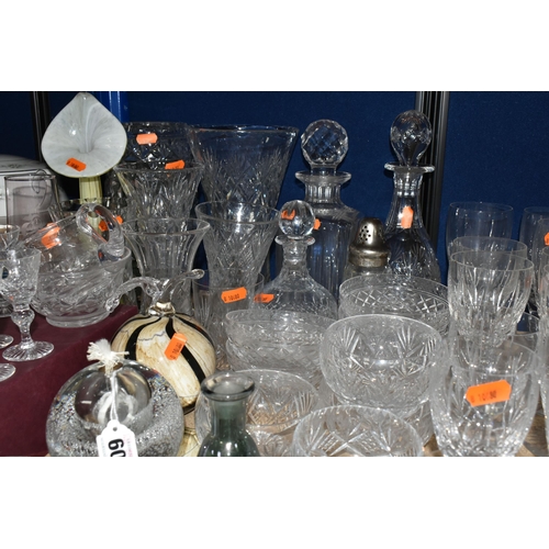 409 - A LARGE QUANTITY OF CUT CRYSTAL AND GLASSWARE, comprising wine glasses, ale glasses, whisky tumblers... 