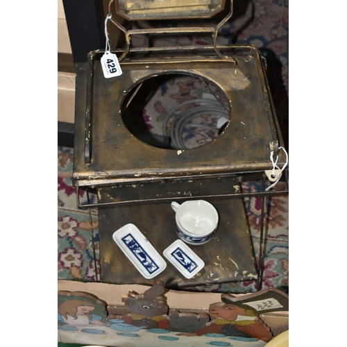 429 - AN EARLY 20TH CENTURY CHILD'S TOY WASHSTAND, with original swing mirror, height 39cm and a blue and ... 