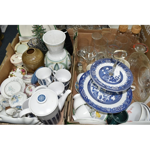 430 - FOUR BOXES OF CERAMICS AND ORNAMENTS, to include a Boots Co. 'Camargue' pattern tea set, dinner plat... 