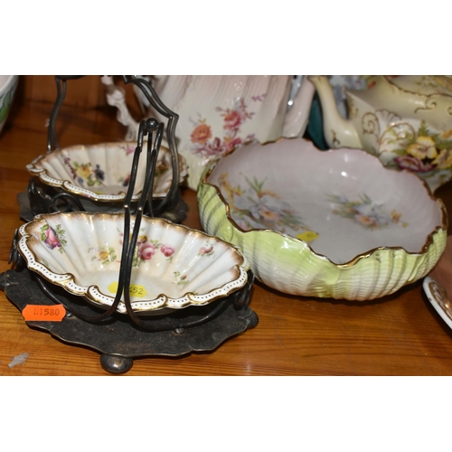 452 - A COLLECTION OF LATE 19TH AND EARLY 20TH CENTURY CERAMIC TEA AND TABLEWARE, comprising a Victoria Ca... 