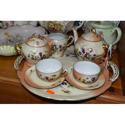 452 - A COLLECTION OF LATE 19TH AND EARLY 20TH CENTURY CERAMIC TEA AND TABLEWARE, comprising a Victoria Ca... 