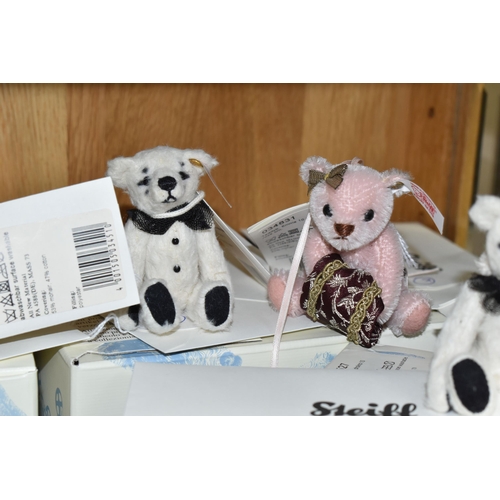 529 - FIVE BOXED STEIFF LIMITED EDITION TEDDY BEARS, comprising two 'Teddy Bear Pedrolino', no.034527, lim... 