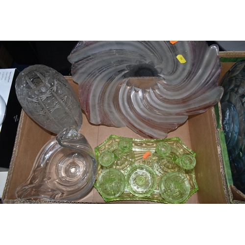 546 - FOUR BOXES AND LOOSE ASSORTED GLASSWARES ETC, to include a boxed set of six Bohemia Crystal wine gla... 