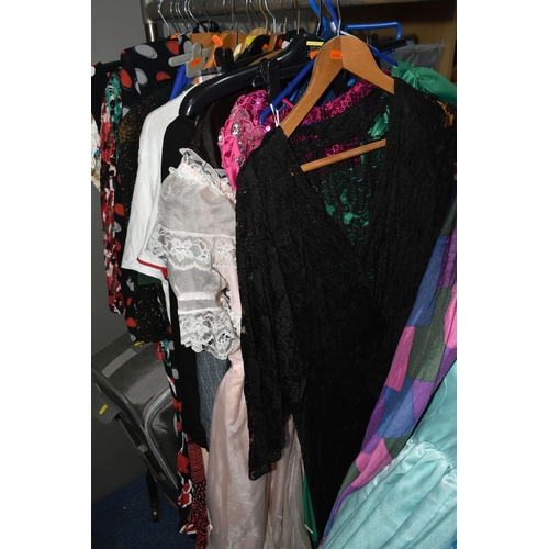 552 - TWO BOXES, SUITCASE AND LOOSE VINTAGE CLOTHING, to include a 1980's Pronuptia wedding dress, long sl... 