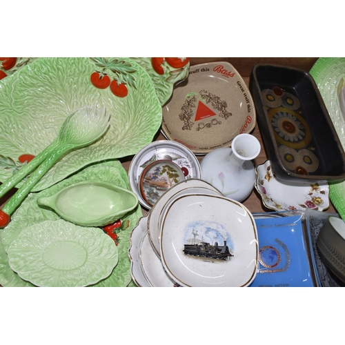 574 - TWO BOXES OF CERAMICS, to include Carlton Ware 'Lettuce leaf' tableware, a pair of mid-century  gree... 