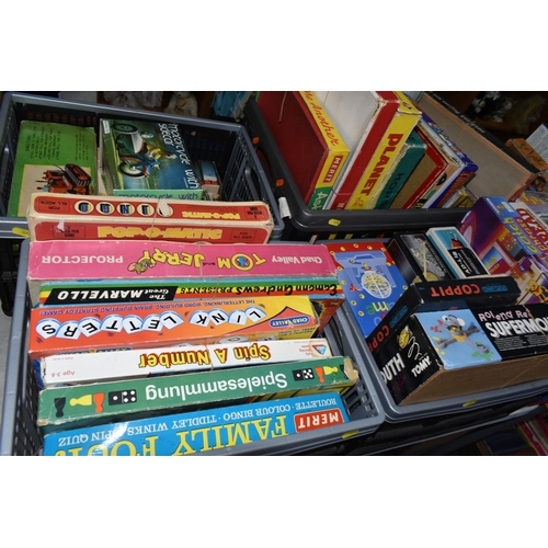 577 - NINE BOXES OF GAMES, JIGSAW PUZZLES, ETC (One Box of Empty Boxes) to include Games Of Fortune, Class... 