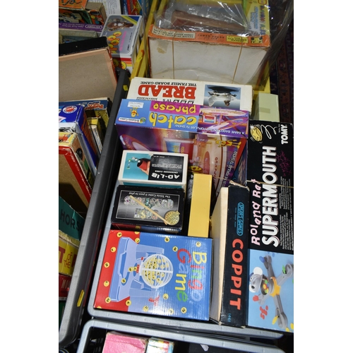 577 - NINE BOXES OF GAMES, JIGSAW PUZZLES, ETC (One Box of Empty Boxes) to include Games Of Fortune, Class... 