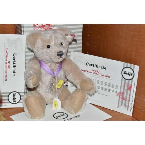 585 - THREE BOXED STEIFF LIMITED EDITION 'BEAR OF THE YEAR' FOR 2020, 2021 AND 2022, EXCLUSIVE TO DANBURY ... 