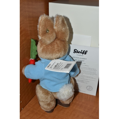 587 - A BOXED STEIFF LIMITED EDITION 'PETER RABBIT' EXCLUSIVE TO DANBURY MINT, no.690051, ltd ed no.139/50... 