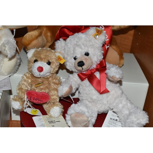 640 - A GROUP OF FOUR STEIFF BEARS AND THREE BOXES, comprising Valentine Bear 662652, Teddy sweetheart 109... 