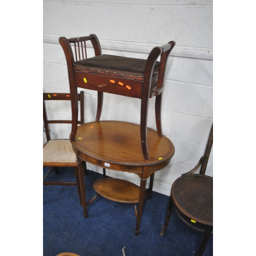 1302 - AN EDWARDIAN MAHOGANY AND INLAID OVAL OCCASIONAL TABLE, width 107cm x depth 63cm x height 70cm, a ma... 