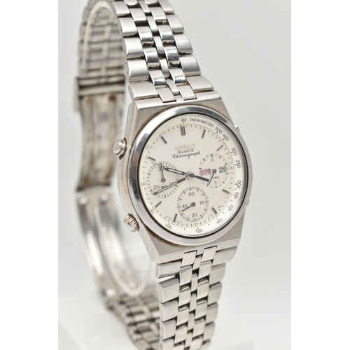 20 - A GENTS 'SEIKO QUARTZ CHRONOGRAPH' WRISTWATCH, round silver dial signed 'Seiko Quartz Chronograph', ... 