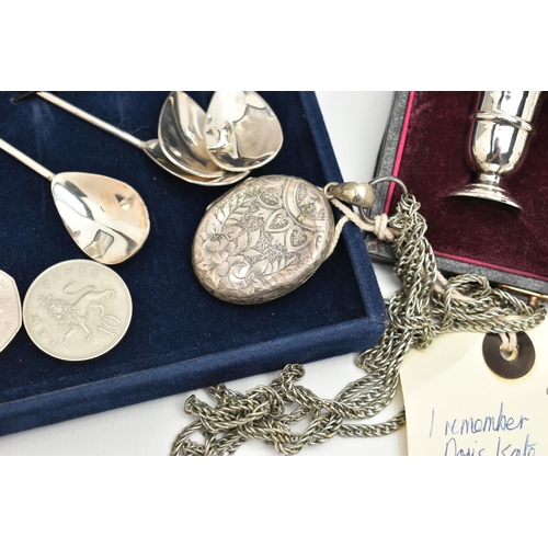 102 - ASSORTED SILVER ITEMS, to include a cased set of spoons, each fitted with a leaf charm to the termin... 