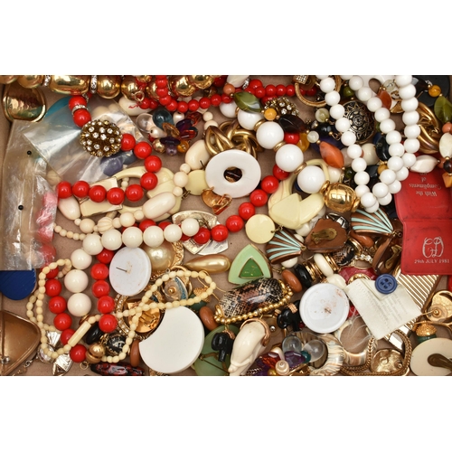 115 - A BOX OF ASSORTED COSTUME JEWELLERY, to include a selection of statement necklaces, clip on and stud... 