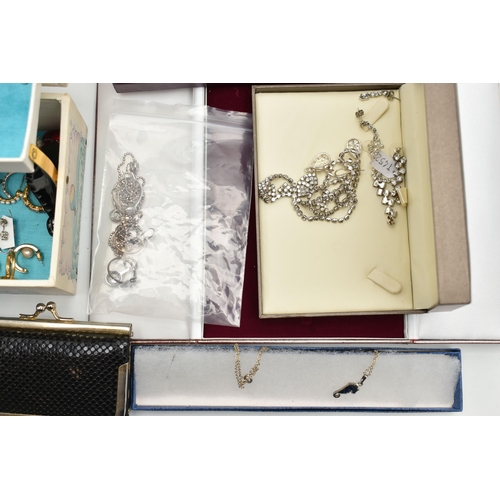 118 - A BOX OF ASSORTED JEWELLERY AND BOXES, to include a small assortment of white metal jewellery, inclu... 